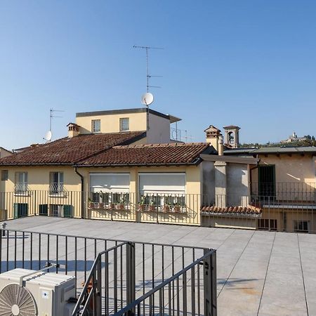 Appartamento Terrazza Cavour Brescia Bagian luar foto